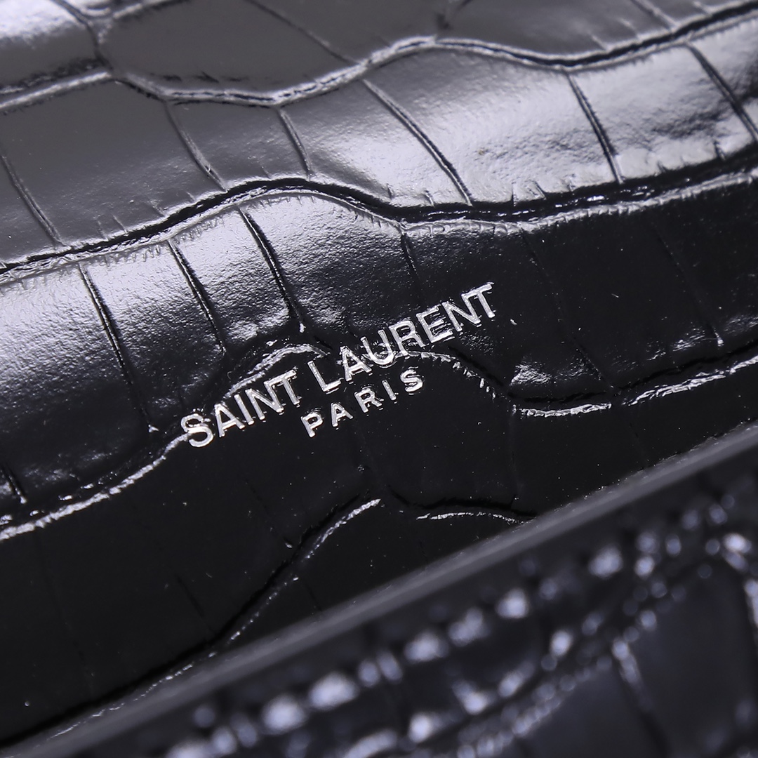 Handbags SAINT LAURENT 354119 size 24x14.5x5 cm - vstockx