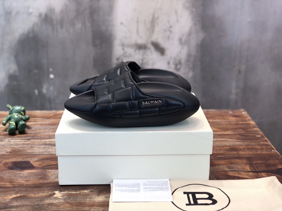 Balmain B-IT Mules Quilted Black - vstockx