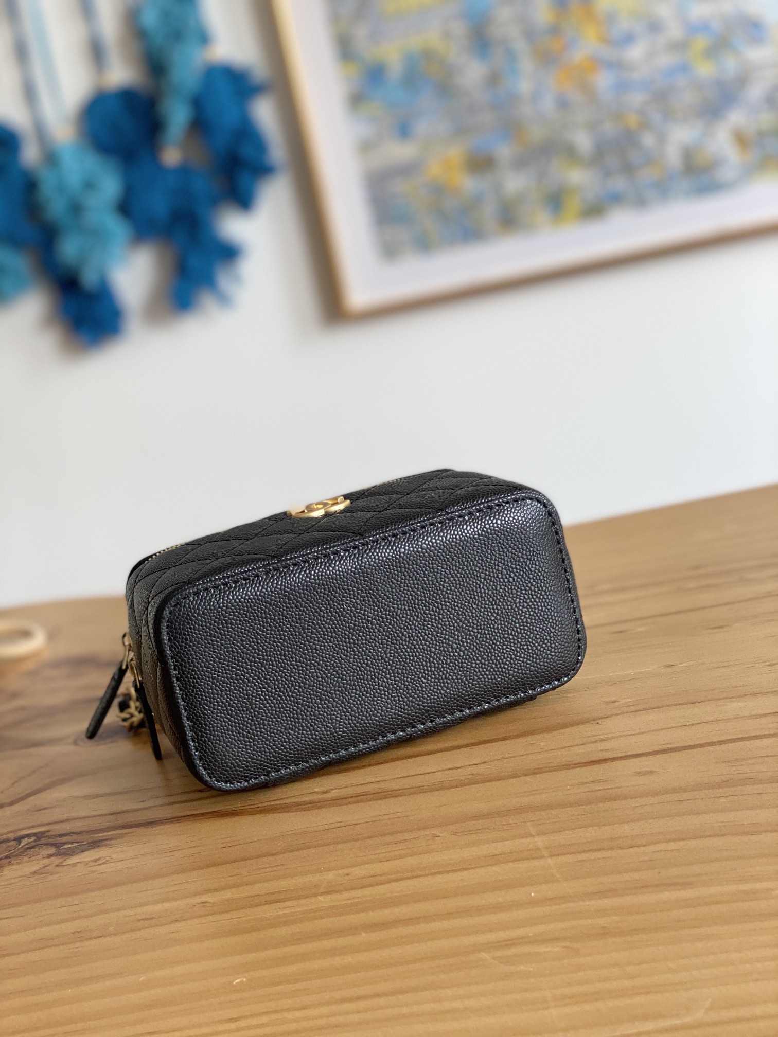 Handbag Chanel 81197 size 9.5  13  6 cm - vstockx