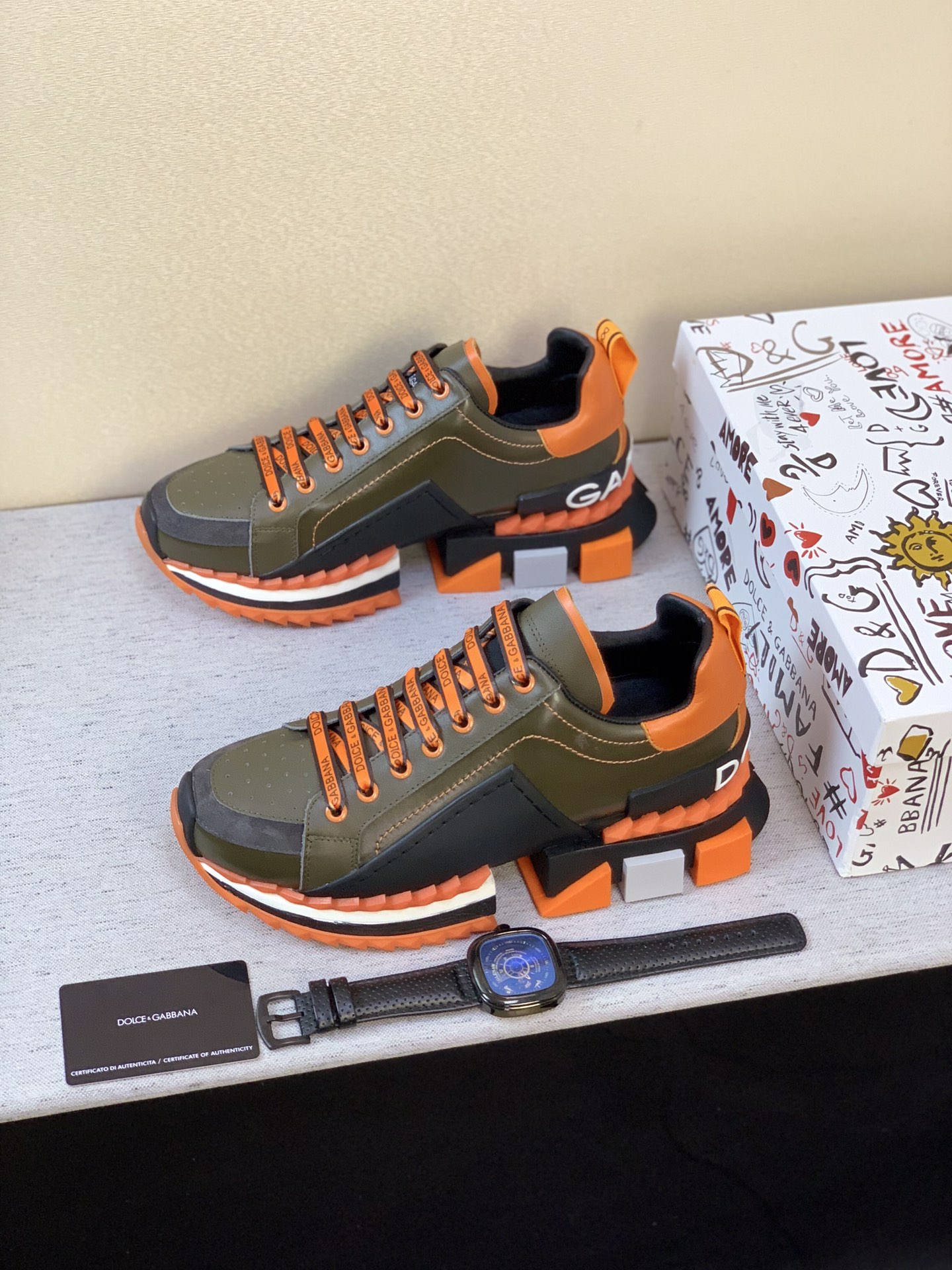 Dolce & Gabbana Low Tops Sneakers 35 - vstockx