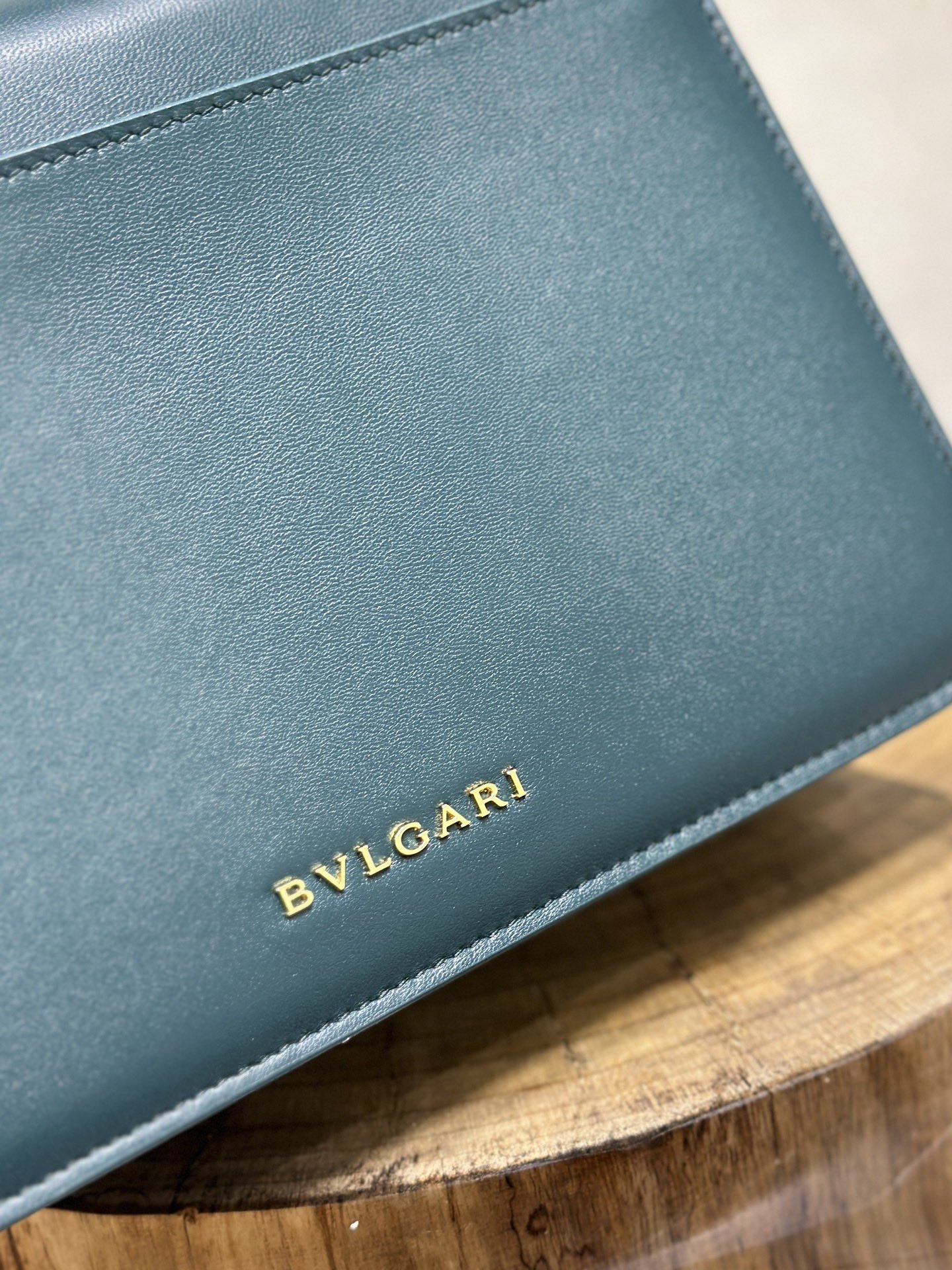 Handbags Bvlgari 290767 size:25*17*8 cm - vstockx