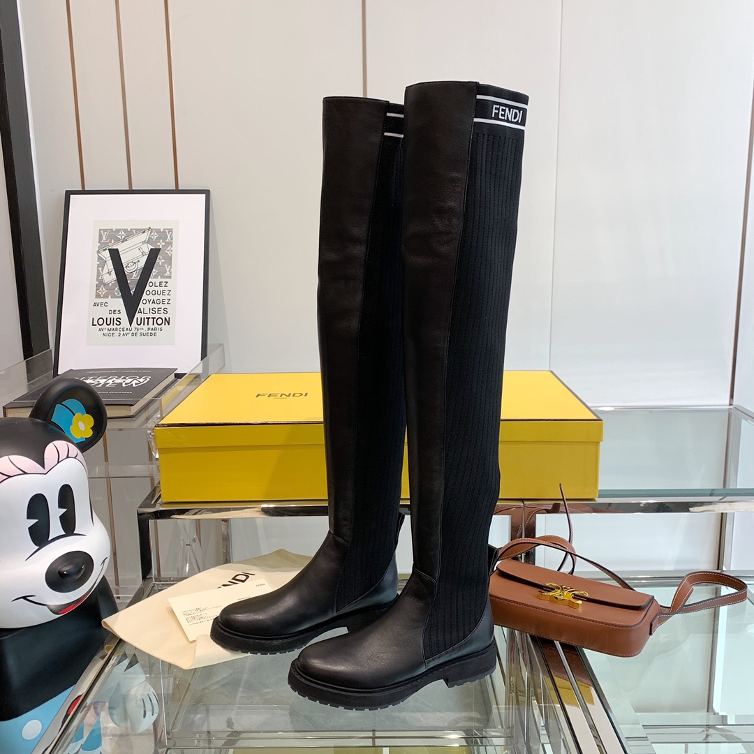 Fendi Boots 9 - vstockx