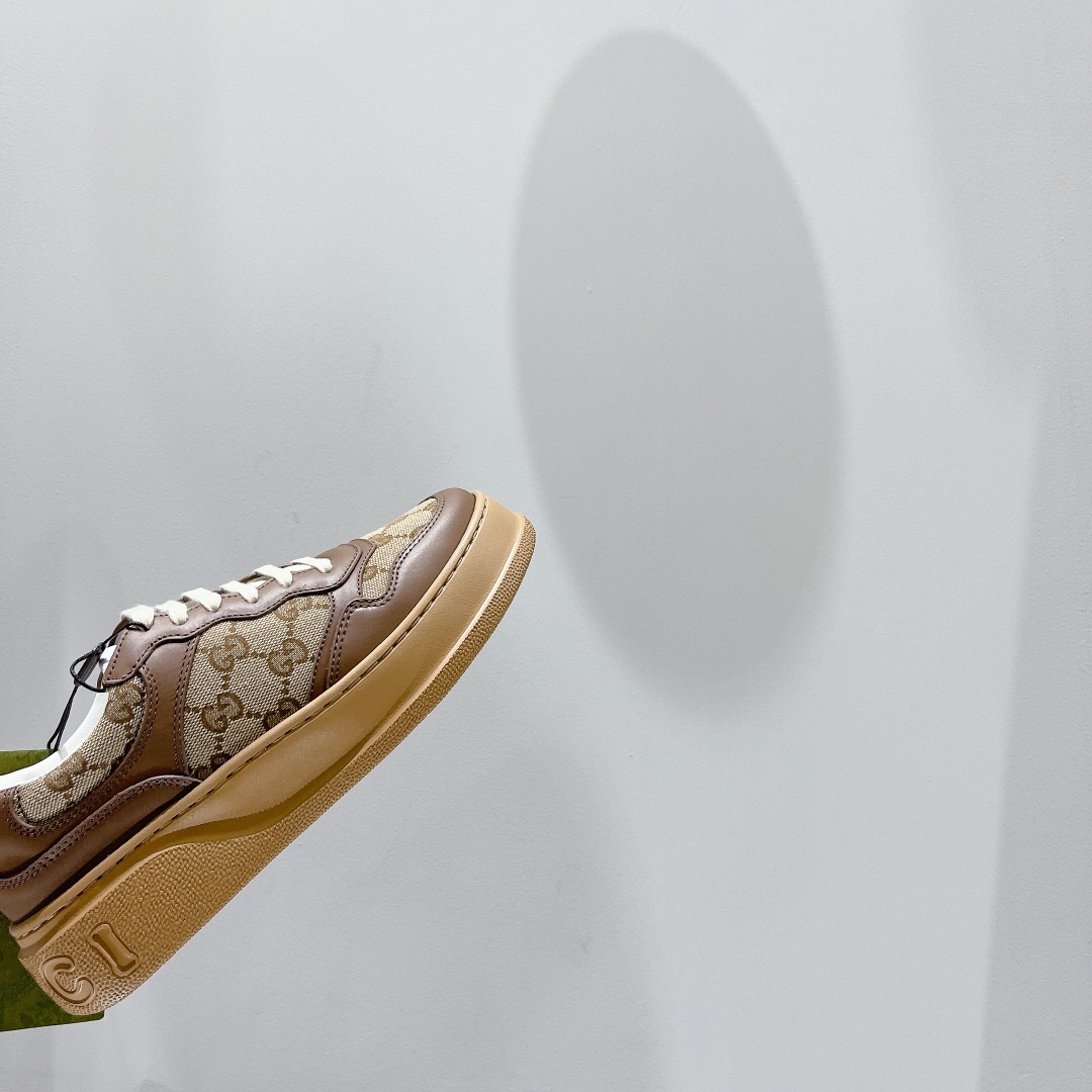 Gucci Women's GG sneaker 2 - vstockx