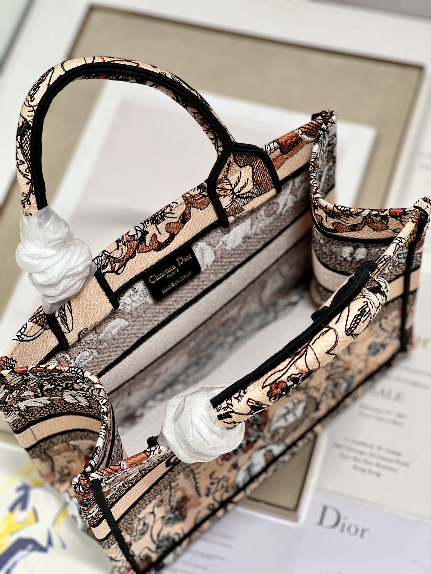 Handbag Dior 1265 size 26.5  21  14 cm - vstockx