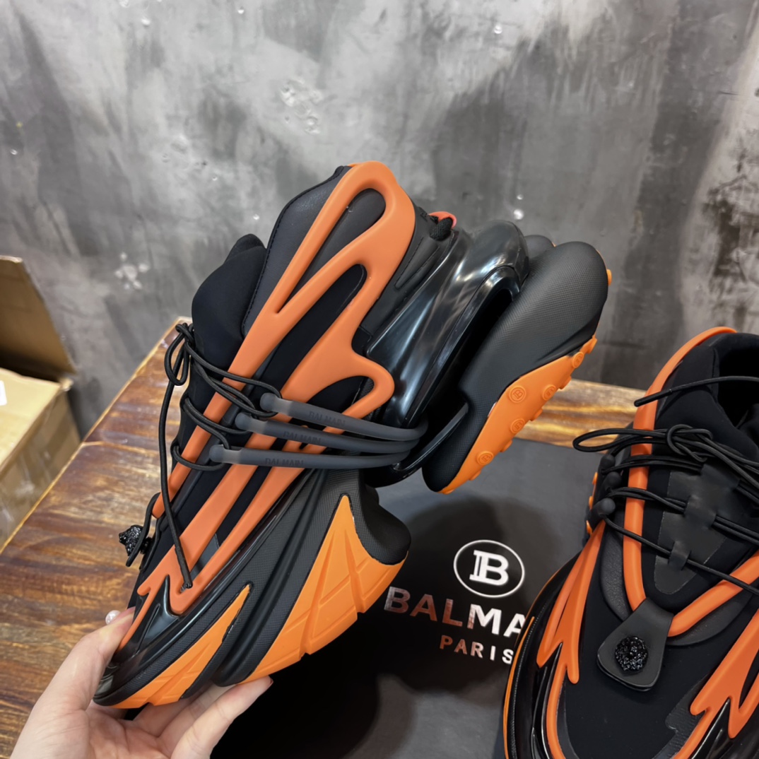 Balmain Unicorn Low-Top Orange Black - vstockx