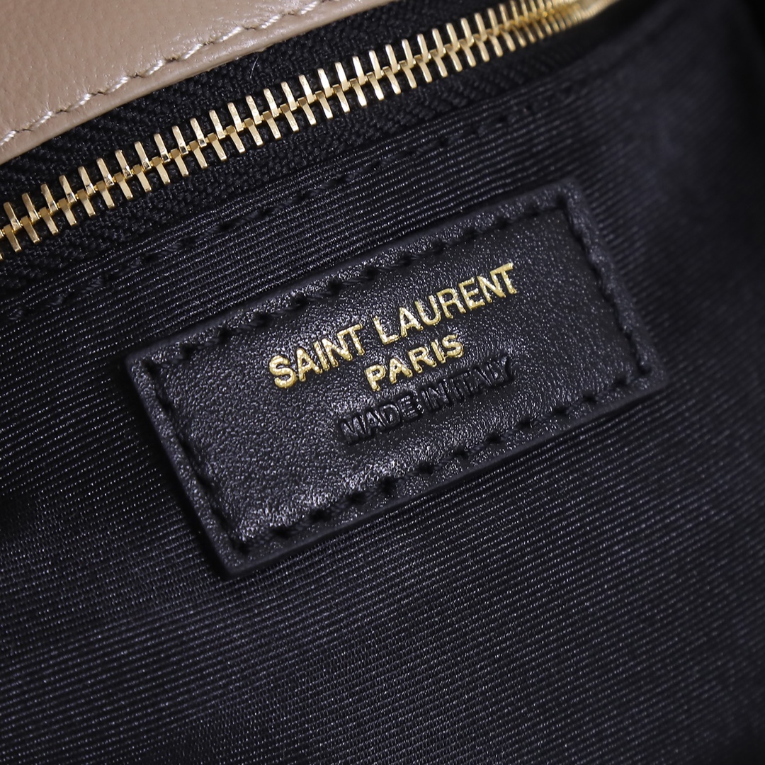Handbags SAINT LAURENT 577476 size 29x17x11 cm - vstockx