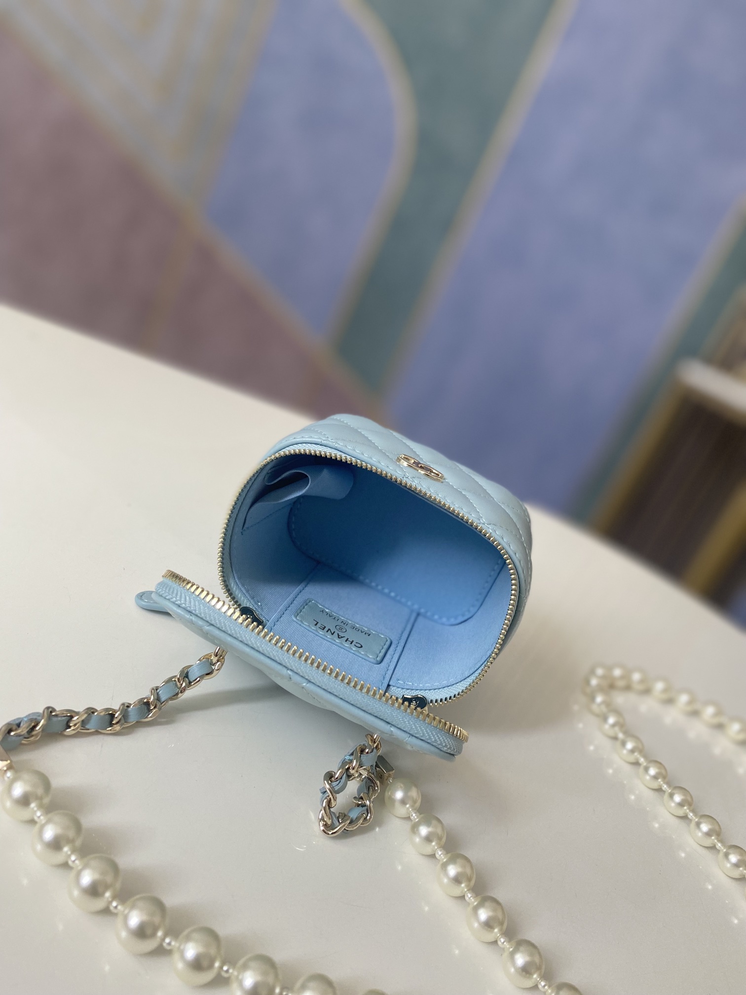 Handbag Chanel 81182 size .** - vstockx