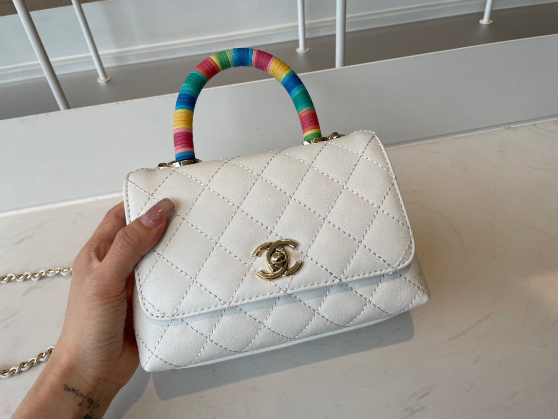 Handbag Chanel AS2215 - vstockx