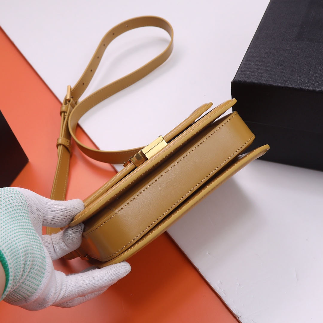 Handbags SAINT LAURENT 634306 size 19x13x5 cm - vstockx