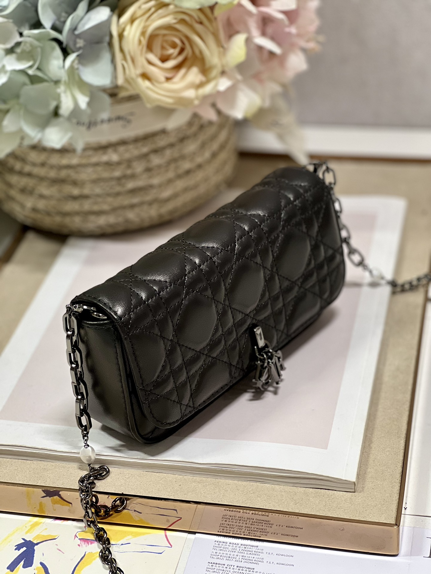 Handbag Dior 0977 size 18.5 x 10 x 4 cm - vstockx