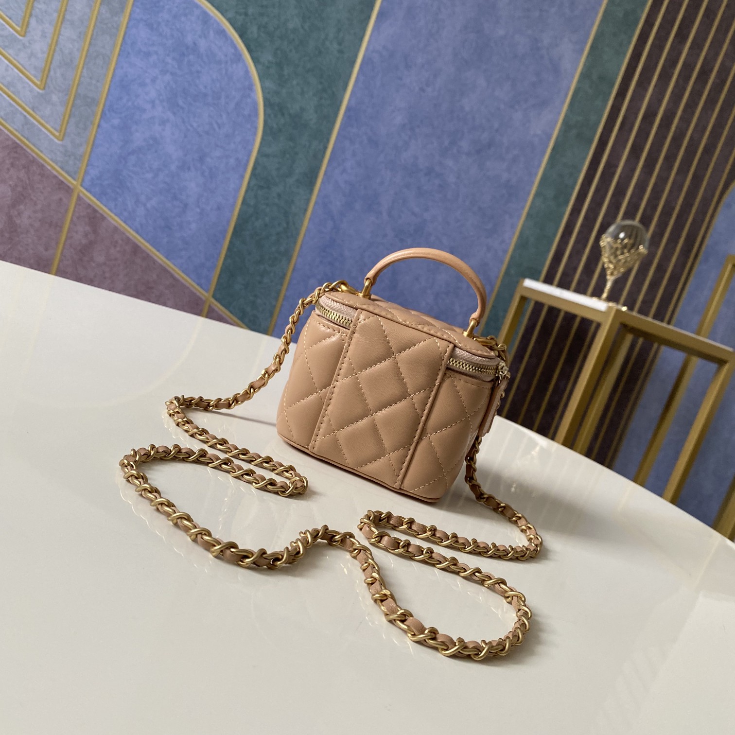 Handbag Chanel 81113 size 10 7 9 cm - vstockx