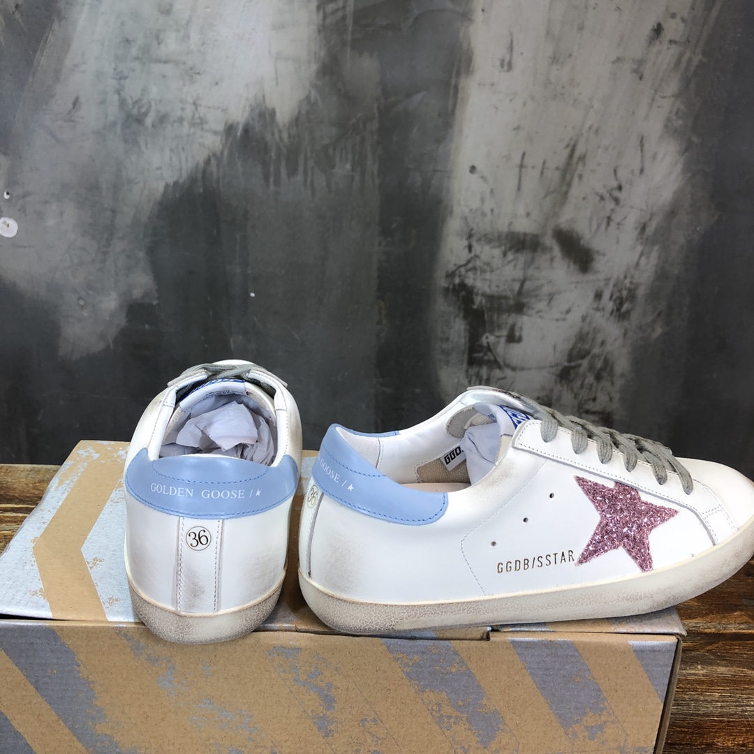 Golden Goose Superstar distressed-finish sneakers 2 - vstockx