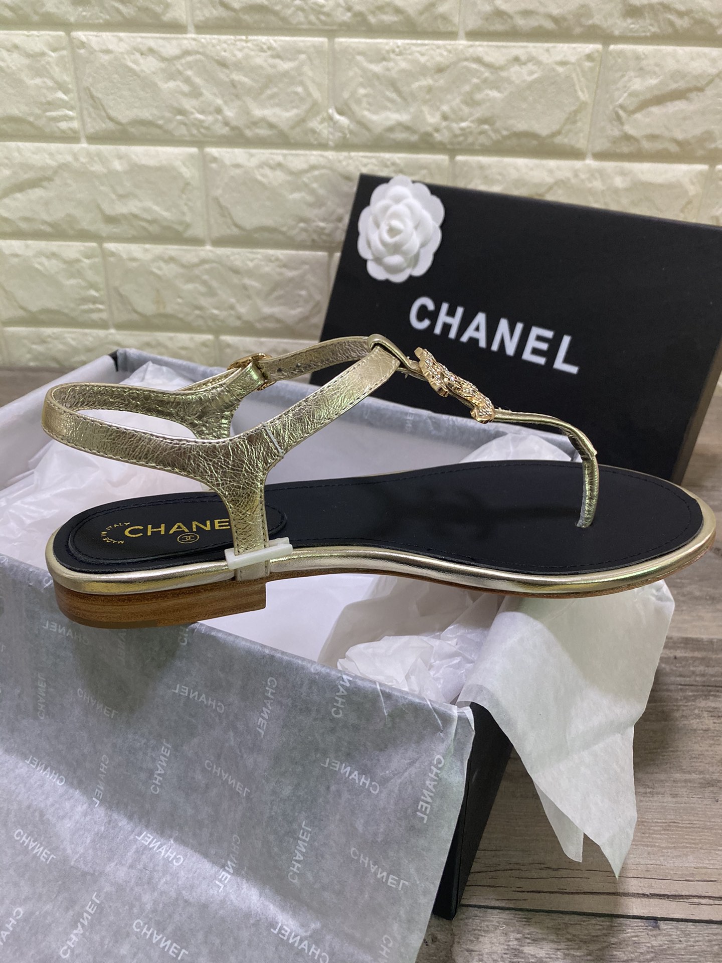 Chanel Slides 44 - vstockx