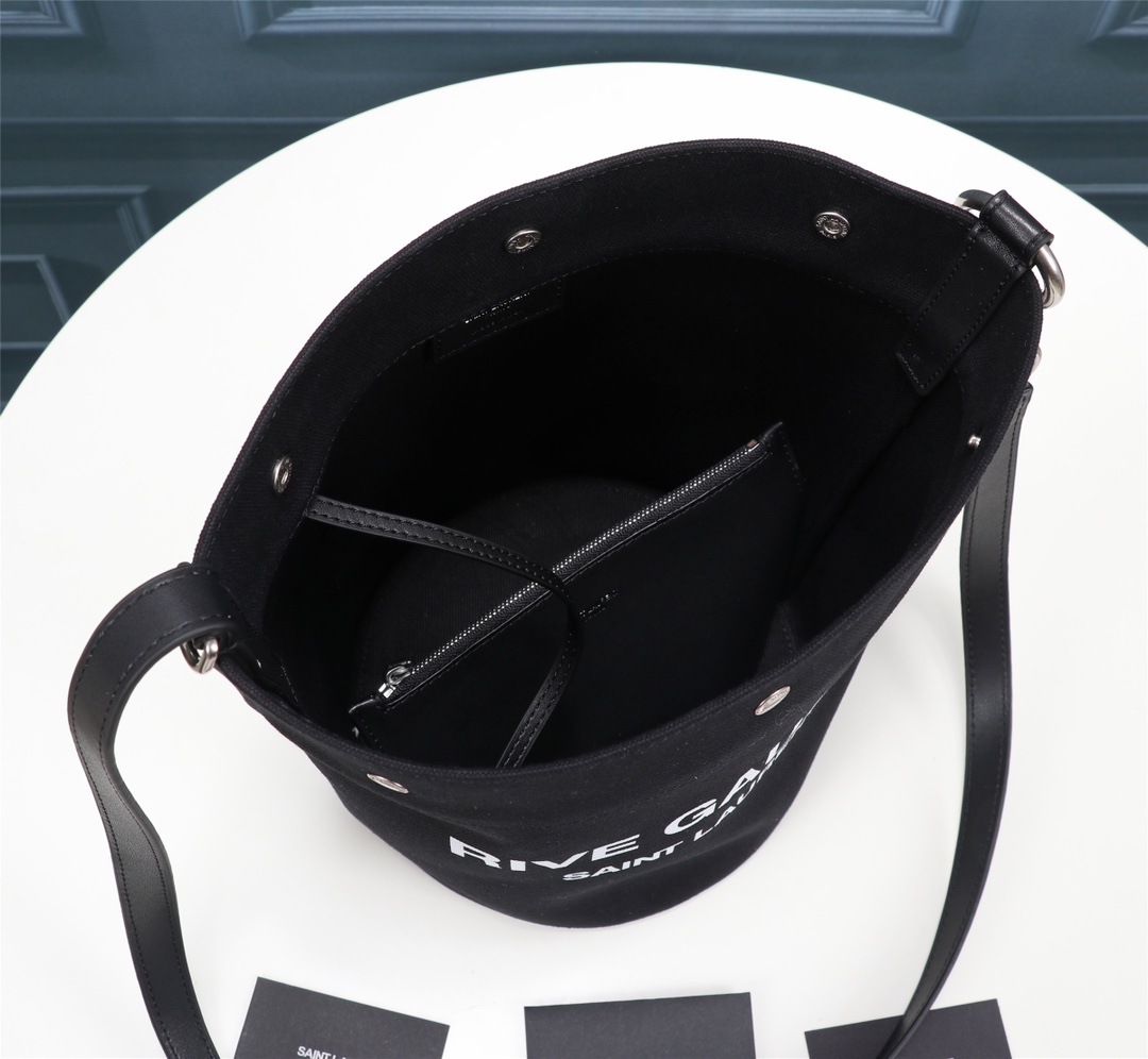 Handbags SAINT LAURENT 669299 size 20  30  28.5 cm - vstockx