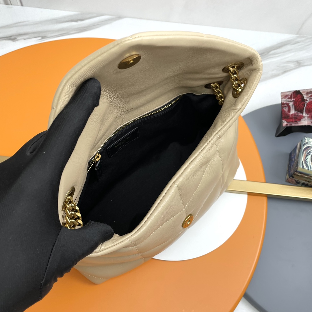 Handbags SAINT LAURENT 577476 size 29x17x11 cm - vstockx