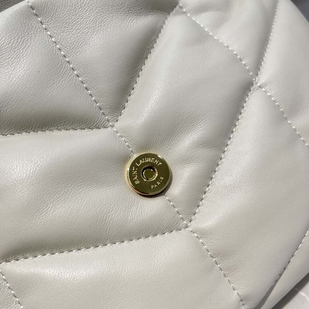 Handbags SAINT LAURENT 577476 size 29x17x11 cm - vstockx