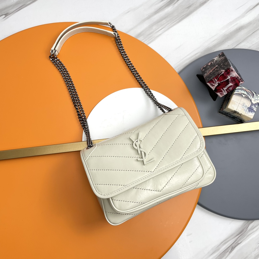 Handbags SAINT LAURENT 533037 size 22-16-7 cm - vstockx