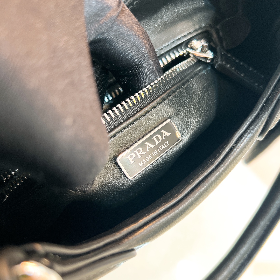 handbags prada 1BA381 16*7.5*22.5 - vstockx