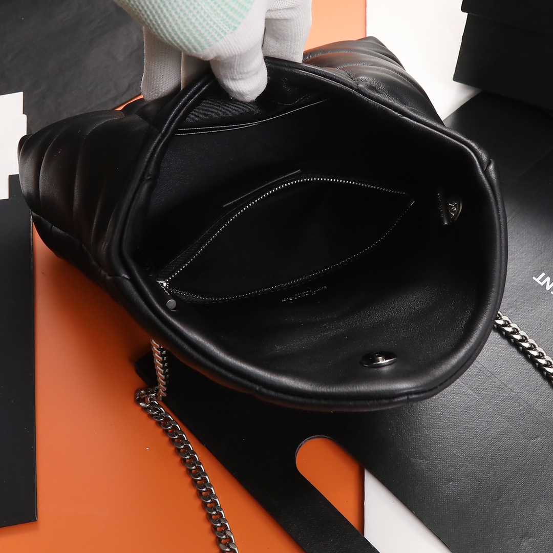 Handbags SAINT LAURENT 620333 size 23  15.5  8.5 cm - vstockx