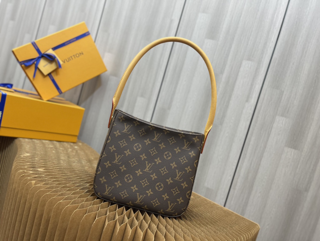 Handbag Louis Vuitton M51146 size 25x21x10 CM - vstockx