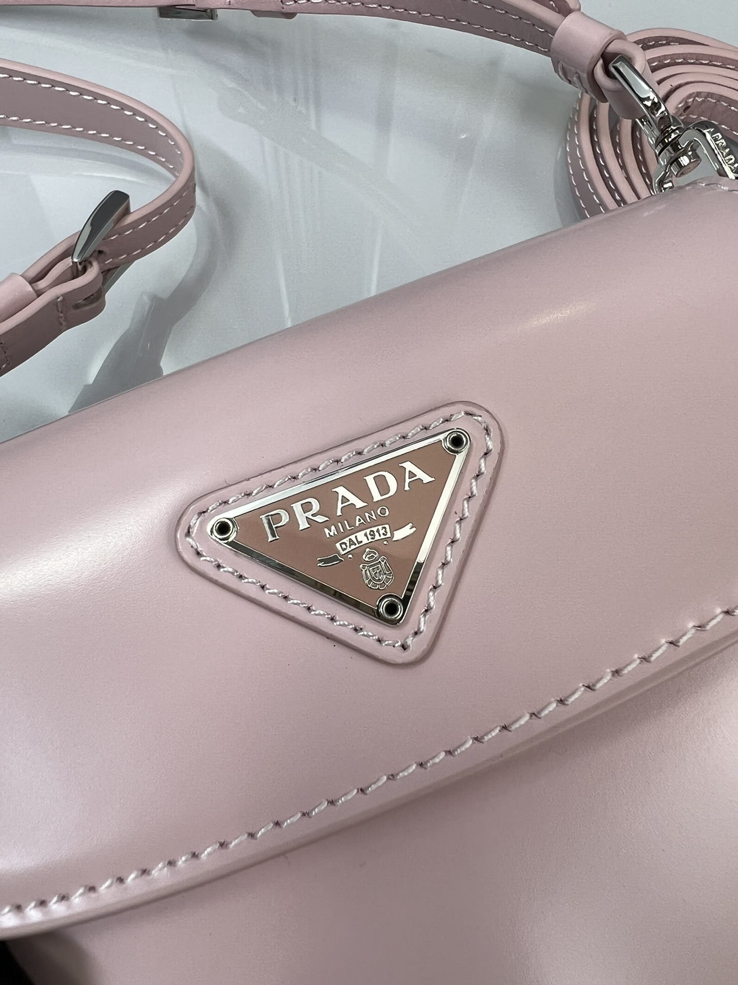 handbags prada 1BH188 17*14.5*7 - vstockx