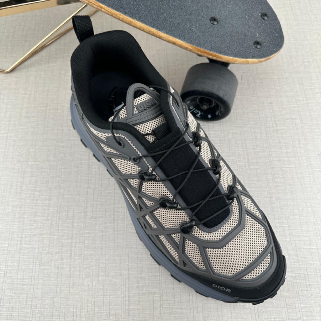 Dior B31 Runner Brown Dark Grey - vstockx
