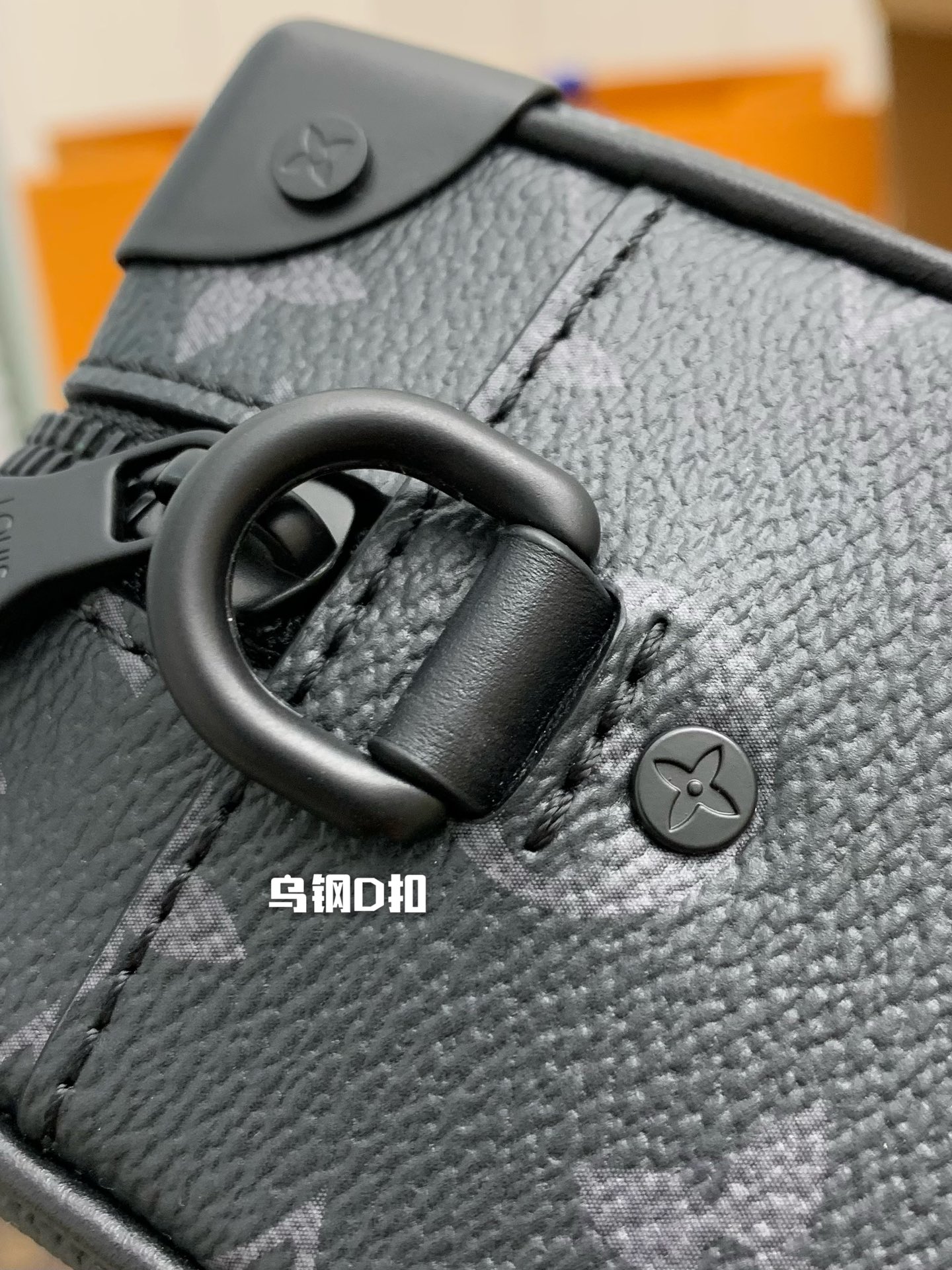 Handbags Louis Vuitton M44735 size:18.5*13*8 cm - vstockx