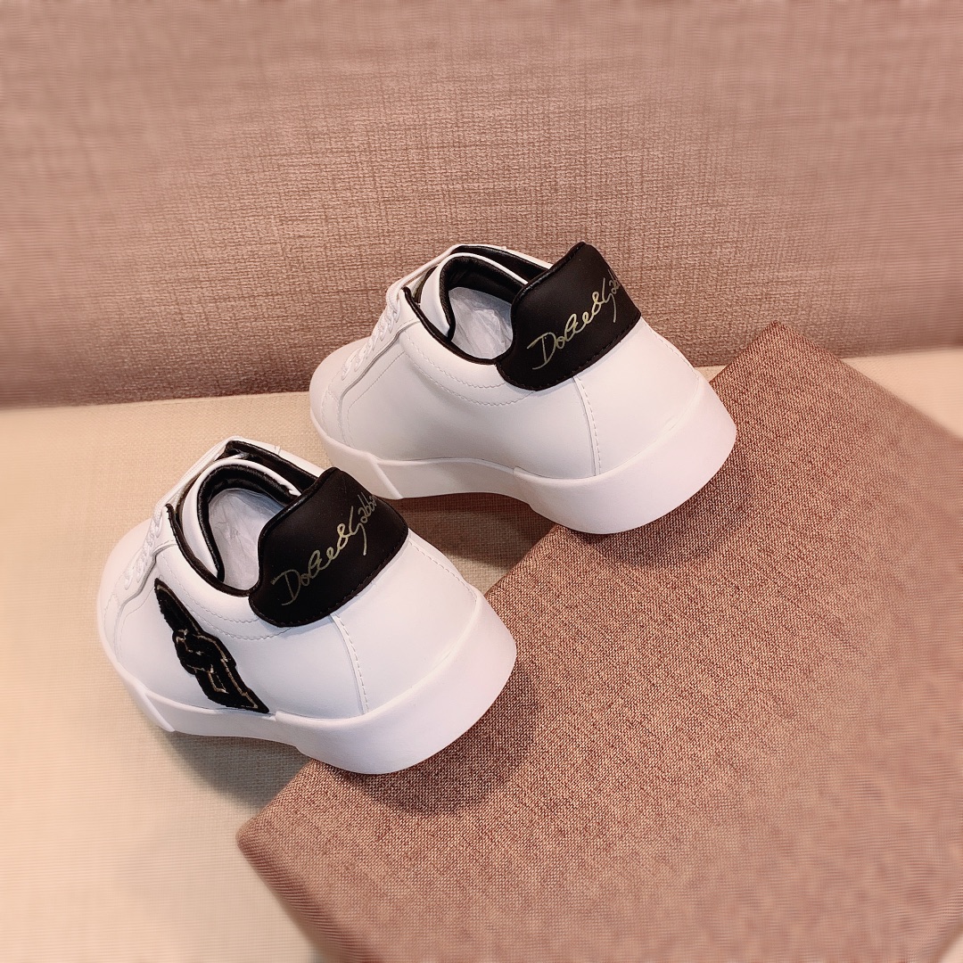 Dolce & Gabbana Low Tops Sneakers 2 - vstockx