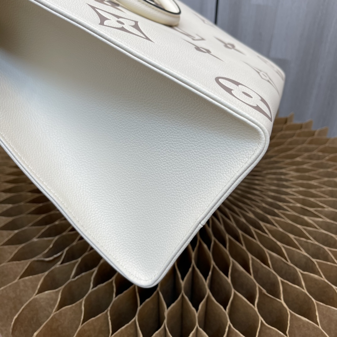 Handbag Louis Vuitton M45494 size 34x26x13 cm - vstockx