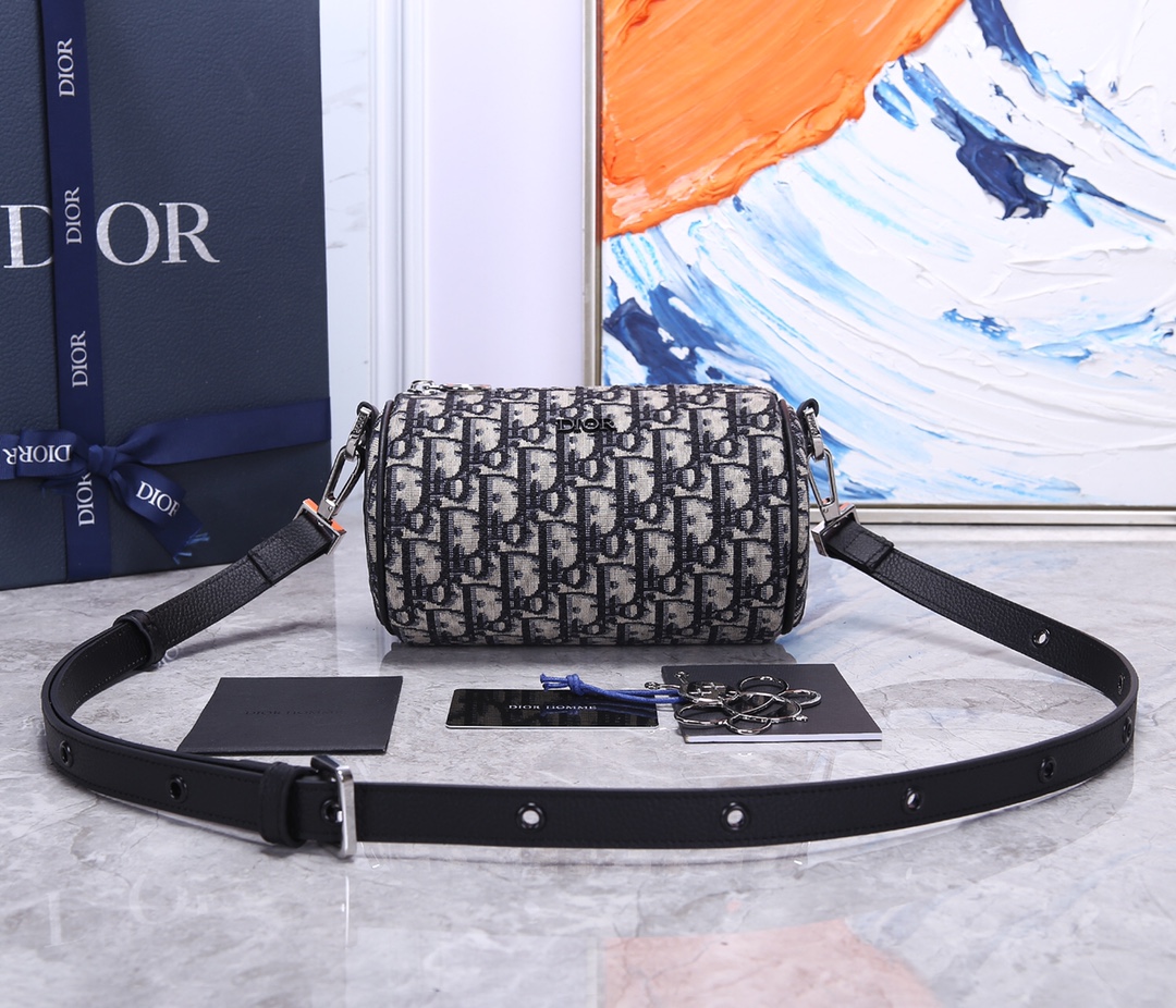 Handbag Chanel 93312 size 17*11 cm - vstockx