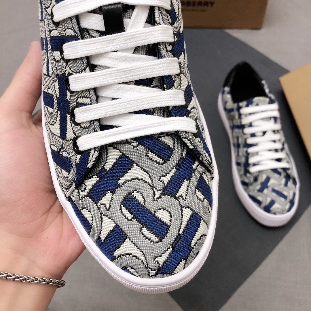 Burberry Perforated Check Sneaker 7 - vstockx