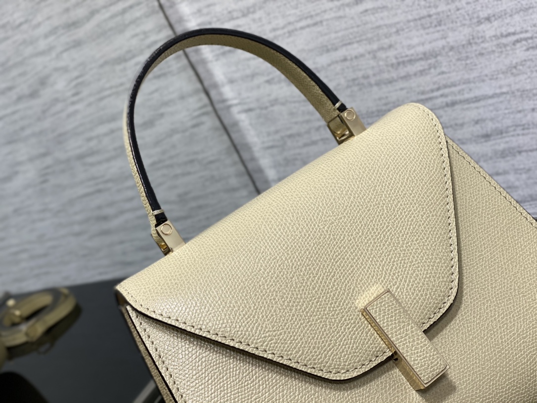 Handbag VALEXTRA size *'* - vstockx