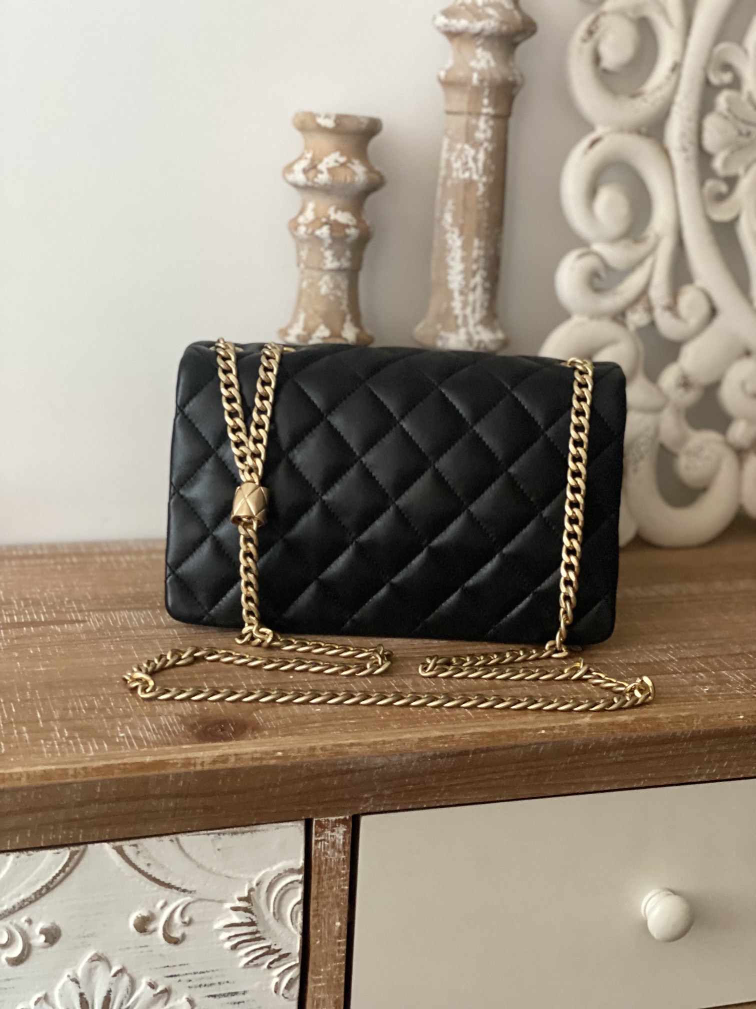 Handbag Chanel AS3609 size 16x25x10 cm - vstockx