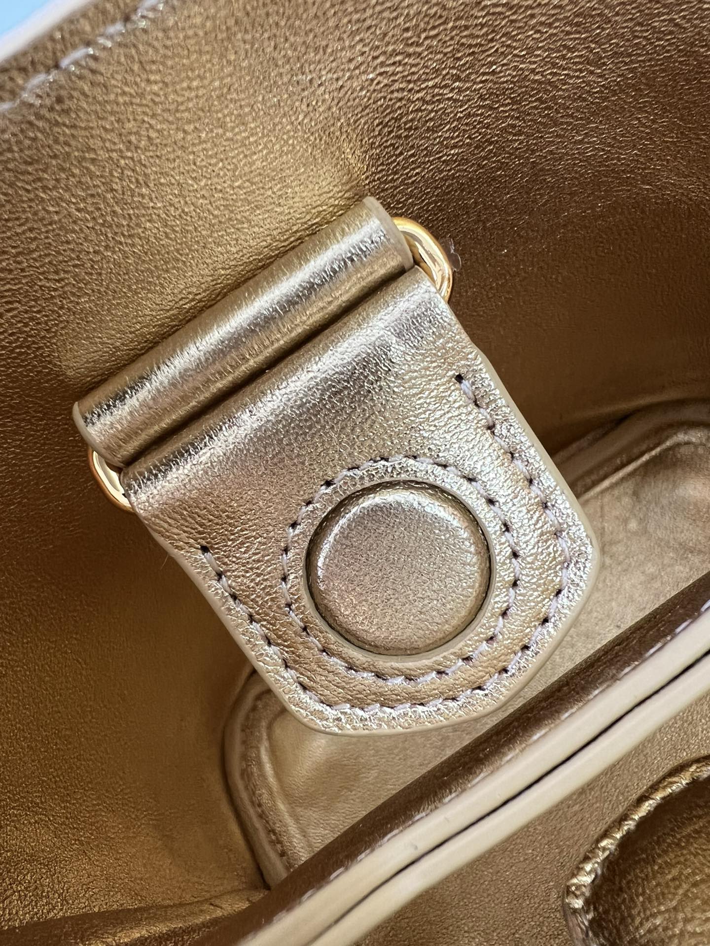 handbags prada 1BA373 15*16*9.5 - vstockx