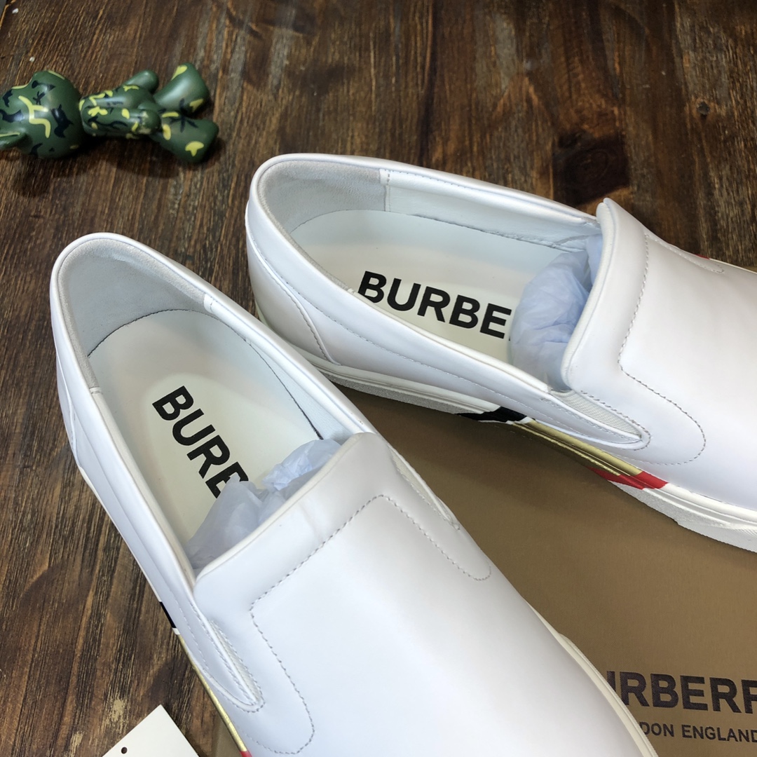 Burberry House Check Sneaker 5 - vstockx