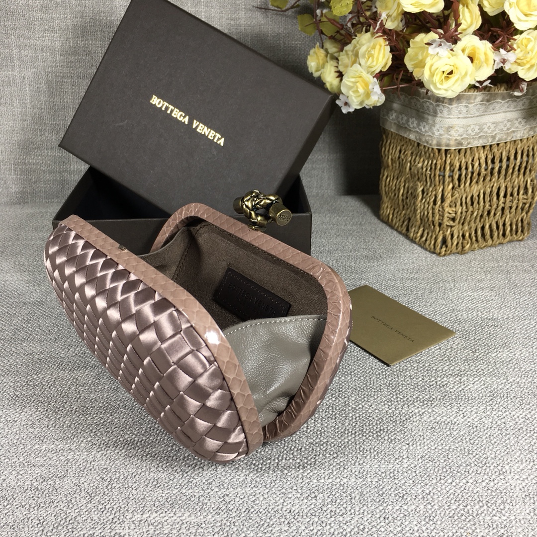 handbags Bottega Veneta 8651 size:16.5*10.5*6cm - vstockx