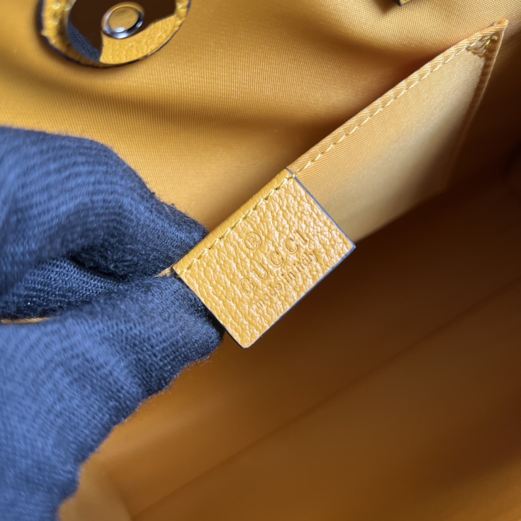 Handbag Gucci 705042 size 28.5*25*11 cm - vstockx