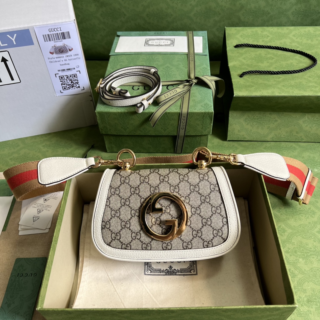 Handbag Gucci 698643 size 22*13*5.5 cm - vstockx