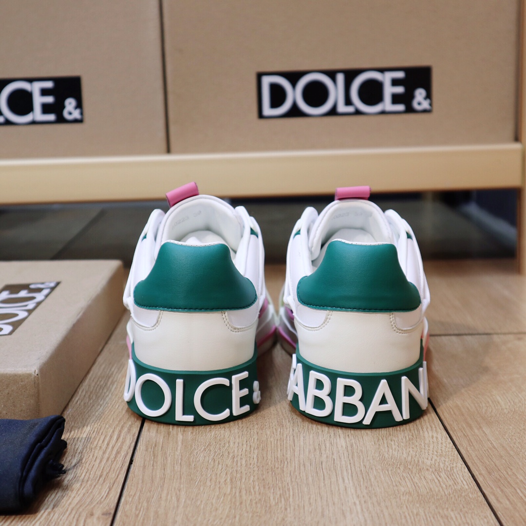 Dolce & Gabbana Low Tops Sneakers 79 - vstockx