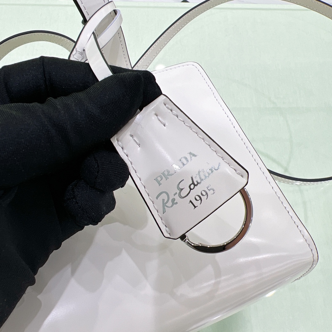 handbags prada 1BA357 22*15*6.5 - vstockx