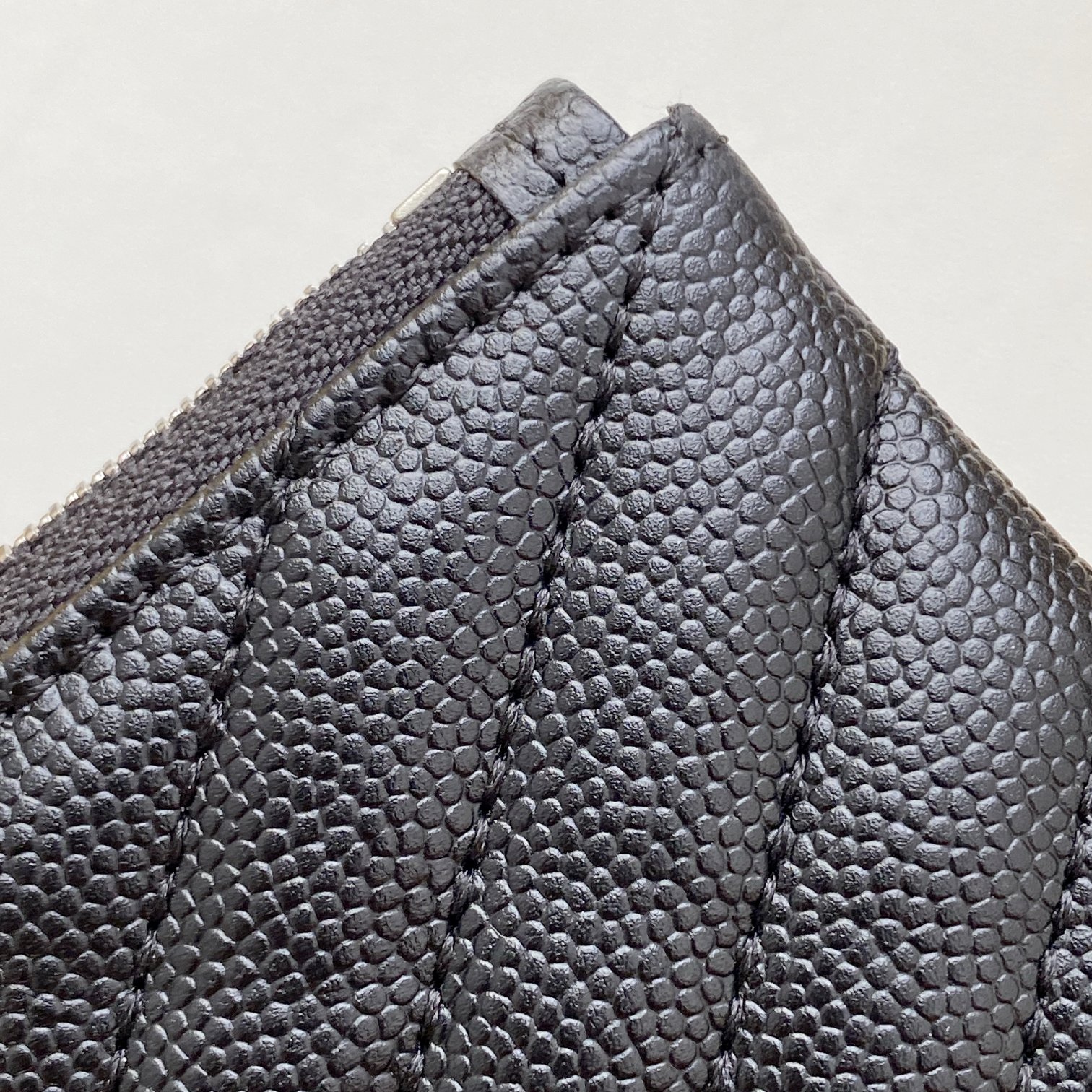 Handbags SAINT LAURENT 438386 size 13x7.5x2 cm - vstockx