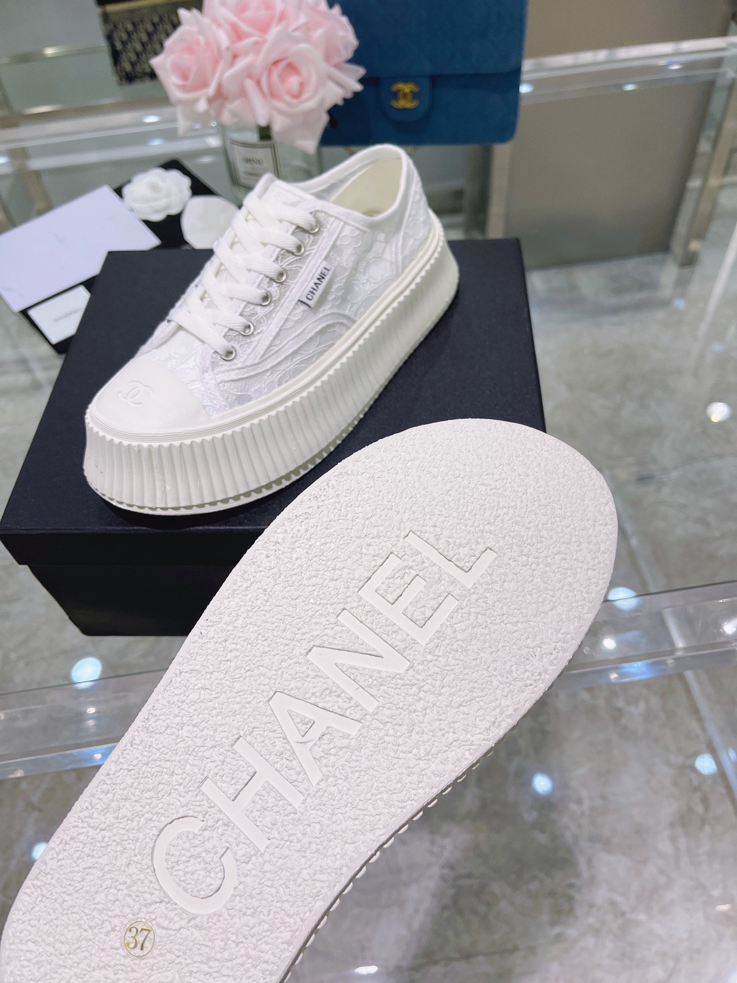 Chanel Platform Sneaker 5 - vstockx