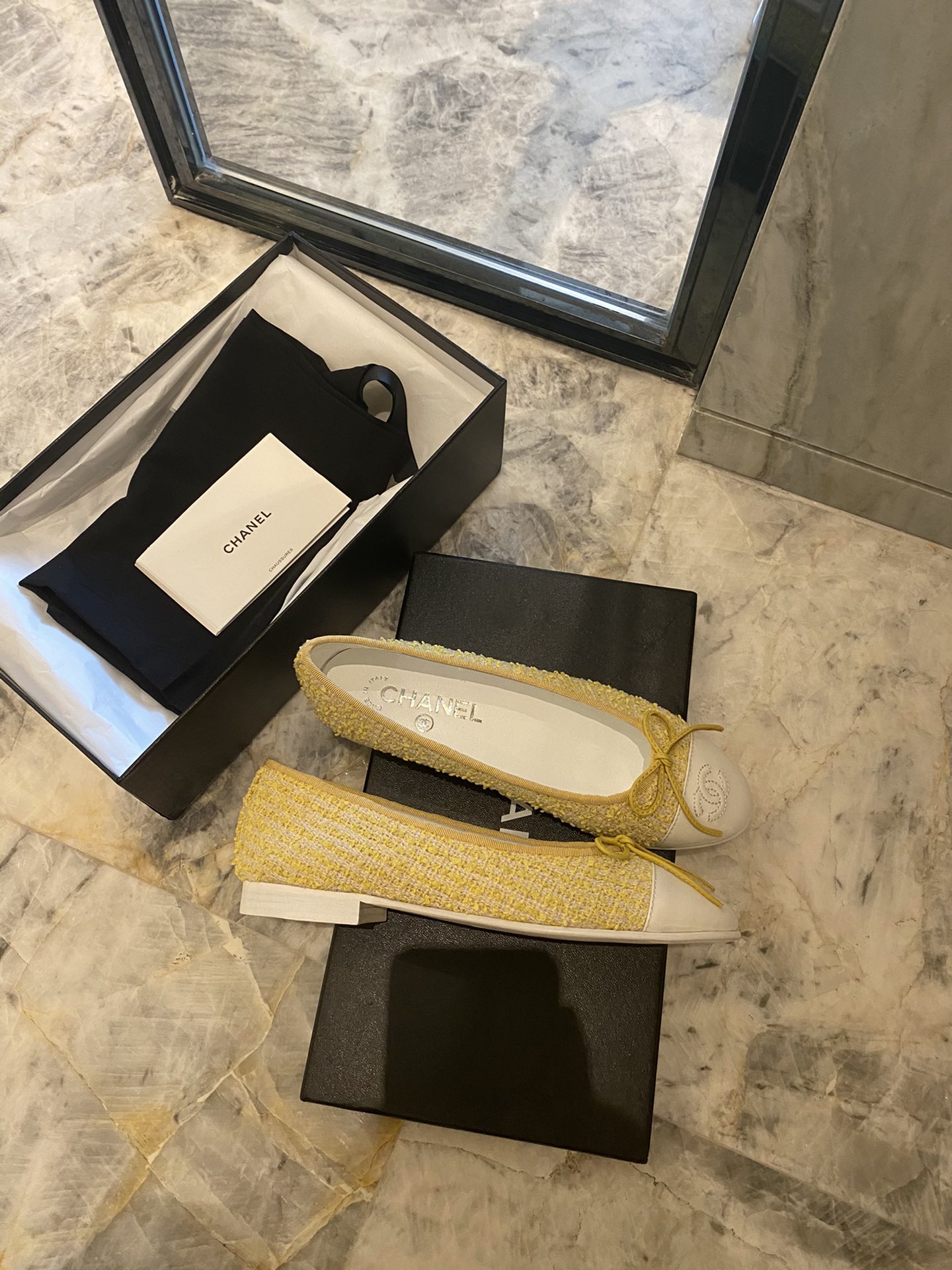 Chanel Ballerinas Fabric & Grosgrain 39 - vstockx