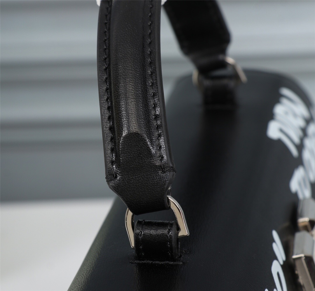 handbags OFF-White 520  6330870  size:25*18*11cm - vstockx