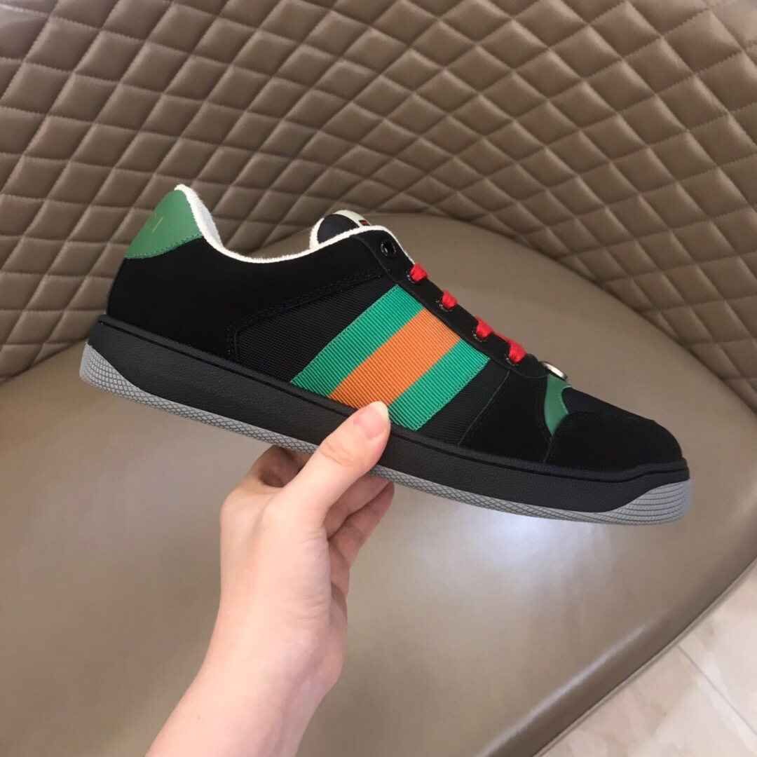 Gucci Screener GG Canvas 15 - vstockx