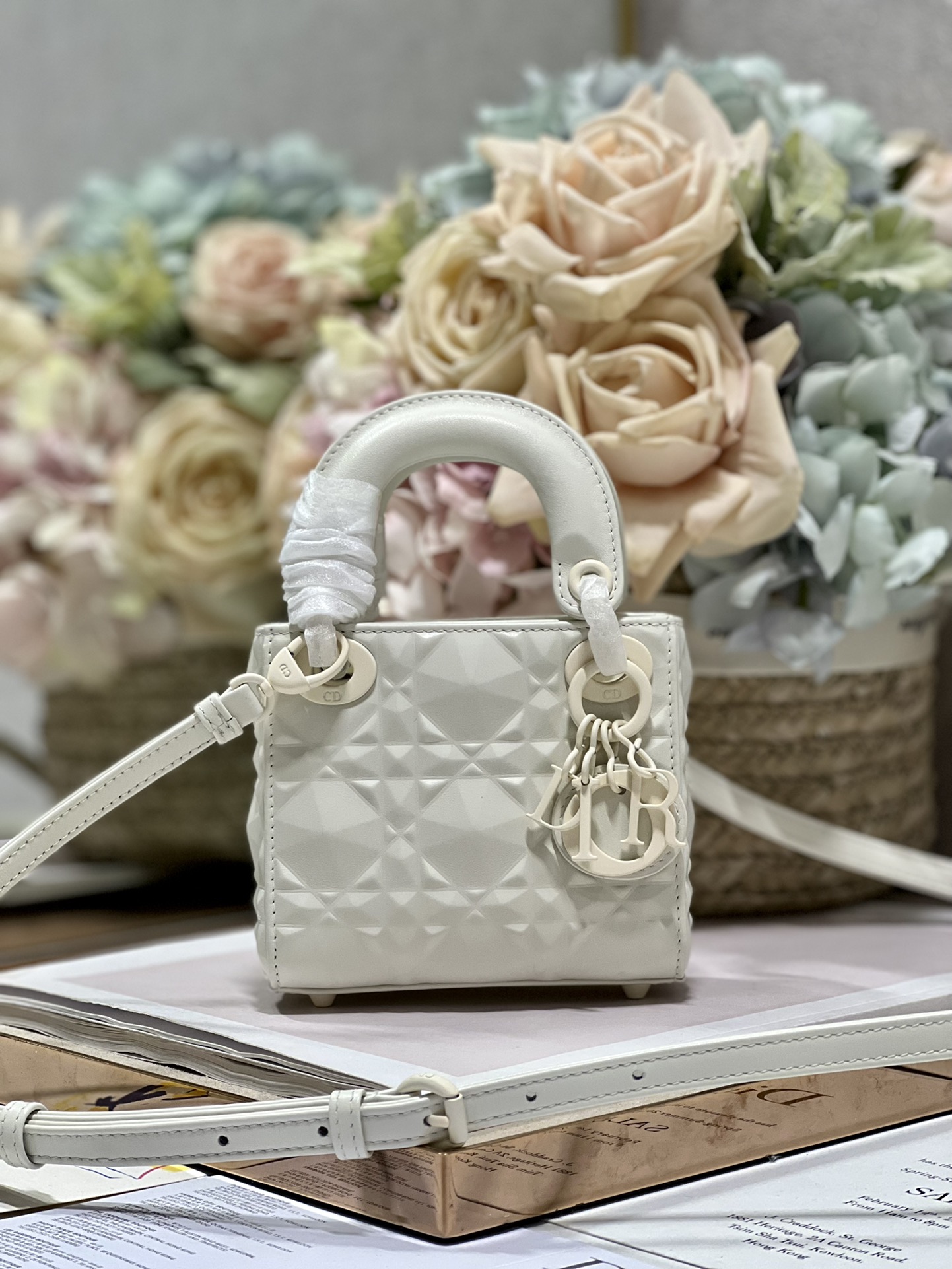 Handbag Dior 9035 size 12  10.2  5 cm - vstockx