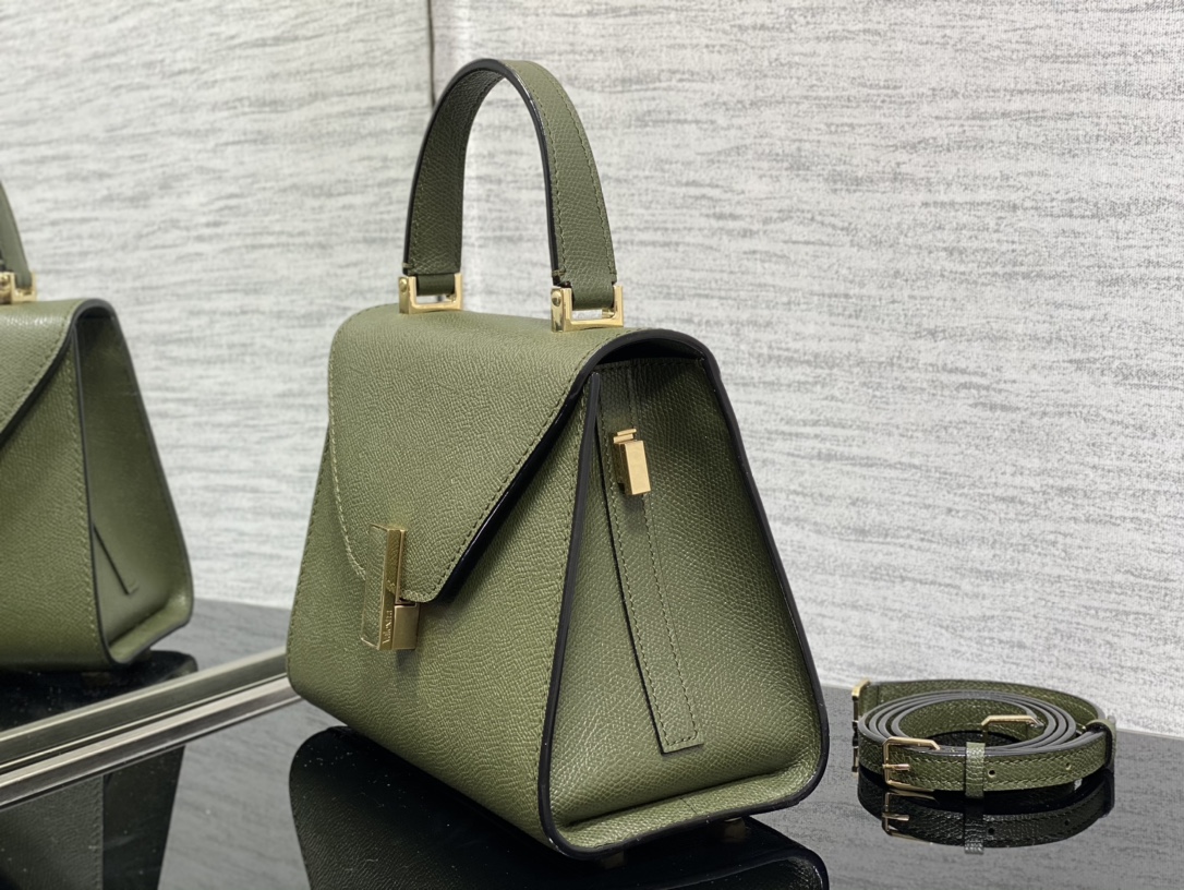 Handbag VALEXTRA size *'* - vstockx