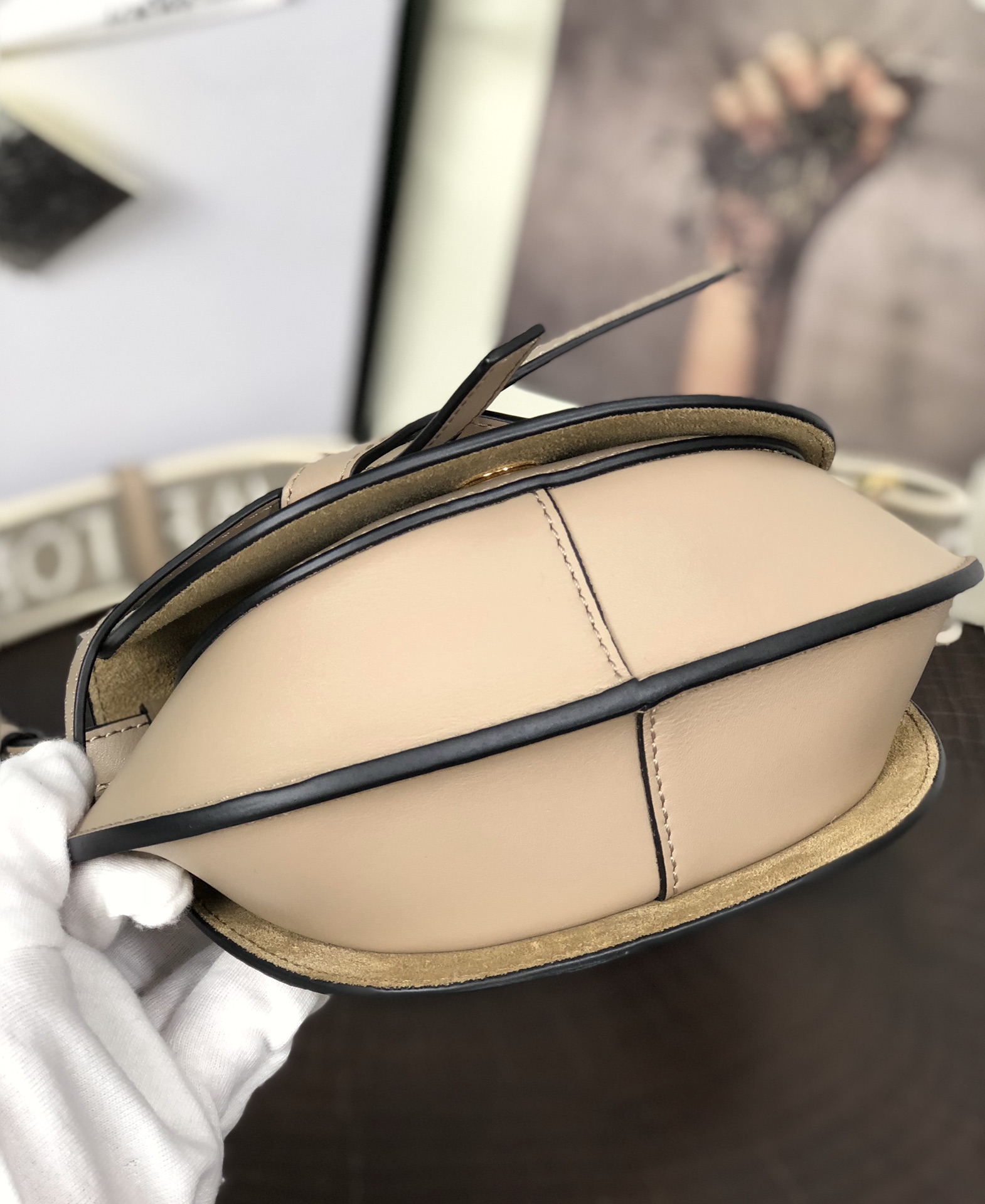 Handbags LOEWE   size:15*12.5*9cm - vstockx