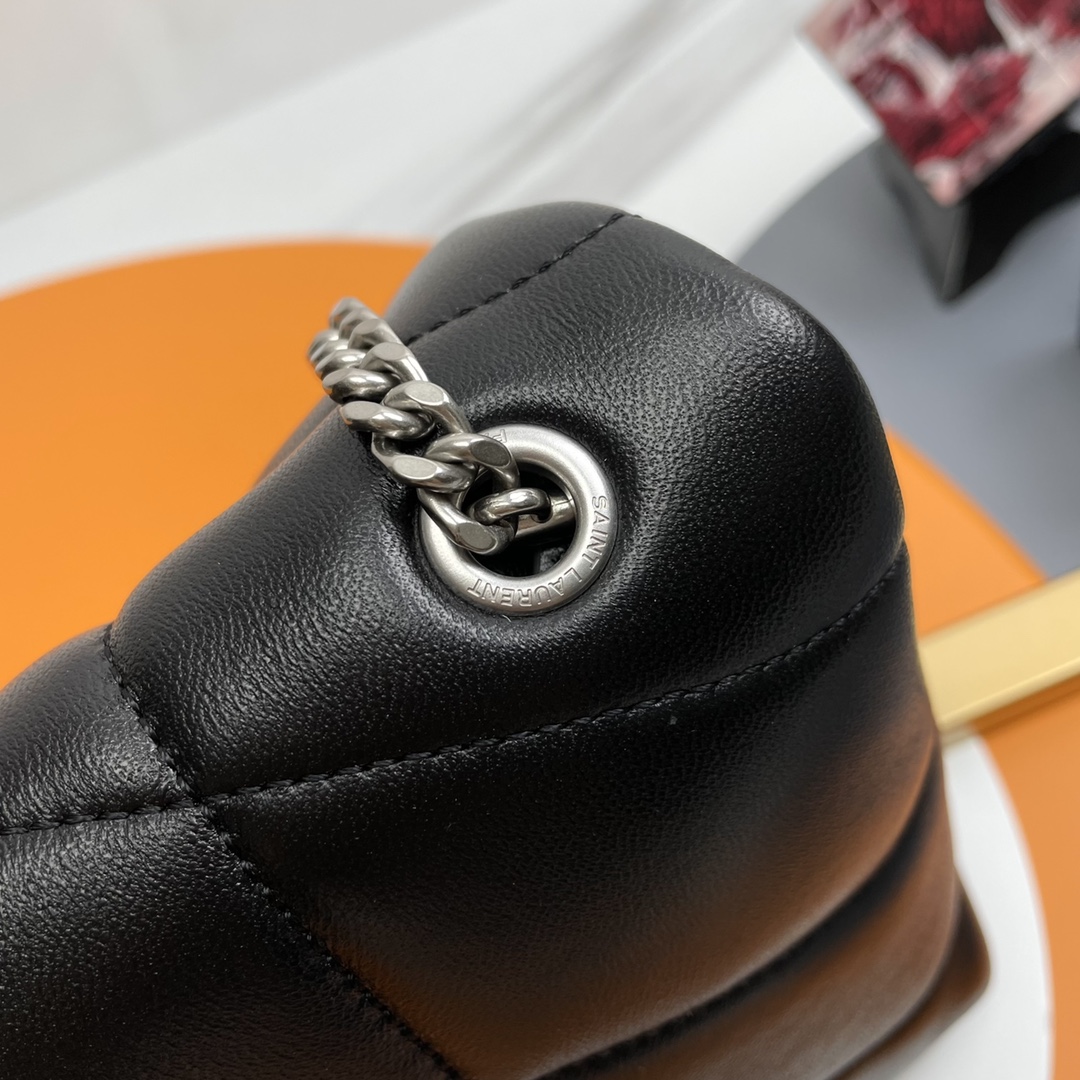 Handbags SAINT LAURENT 620333 size 23  15.5  8.5 cm - vstockx