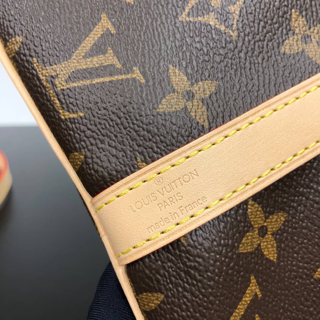 Handbag LOUIS VUITTON m41111 size 35*23*18cm - vstockx